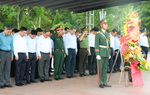 Tổng Bí thư, Chủ tịch nước Tô Lâm dâng hương tưởng nhớ các anh hùng liệt sỹ