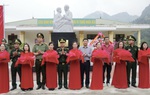 Khánh thành tượng đài "Bác Hồ với chiến sĩ Biên phòng"