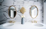 Mẹo giữ gương phòng tắm luôn sáng bóng