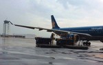 Đóng cửa một số sân bay để ứng phó bão số 6 (bão TRAMI)