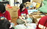 Học sinh Hà Nội "thu gom, tái chế" gần 7 tấn giấy, sách truyện và quần áo cũ