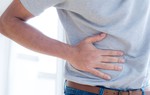 Ho bị đau hông bên phải là do đâu? Đây có phải dấu hiệu của bệnh lý nguy hiểm không?