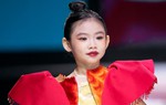 Mẫu nhí 5 tuổi ấn tượng với trang phục lấy cảm hứng từ Tín ngưỡng thờ Mẫu