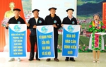 Nữ trí thức dân tộc thiểu số mạnh mẽ để phá vỡ rào cản