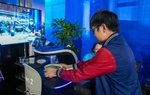 Hà Nội: Người dân và du khách hào hứng trải nghiệm "Phở số Hà thành", robot nấu phở