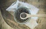Có loại hạt bé bằng hạt vừng là "vua dinh dưỡng", đem ngâm nước uống giúp giảm cân, giá lại rẻ bèo