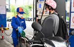Giá xăng RON 55 tăng nhẹ, E5RON92 giảm