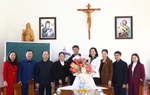 Phó Chủ tịch Hội LHPN Việt Nam Nguyễn Thị Minh Hương chúc mừng Giáng sinh 2024 tại Giáo họ Nà Phặc