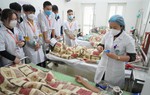 Bộ Y tế đề xuất chính sách hỗ trợ học phí cho sinh viên y, dược như sư phạm