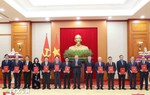 Tổng Bí thư Tô Lâm trao Quyết định về chức năng, nhiệm vụ của 13 cơ quan, đơn vị