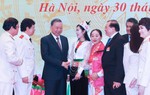 Khích lệ đội ngũ văn nghệ sĩ phát huy mạnh mẽ khát vọng cống hiến, sáng tạo