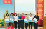 Đồng Tháp: Trao quà Tết cho phụ nữ, trẻ em có hoàn cảnh khó khăn