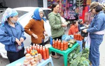 Cách xử trí khi bị ngộ độc thực phẩm trên đường du Xuân