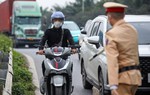 Xung quanh đề xuất trừ điểm trên giấy phép lái xe: Làm gì để đảm bảo minh bạch, công bằng?