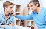 Bố tức giận vì con không theo định hướng, chỉ muốn làm công việc mình thích