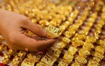 Vàng SJC, vàng nhẫn duy trì đỉnh trước thềm năm mới