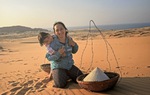 Triển lãm ảnh "Mẹ yêu con": Khám phá những cung bậc cảm xúc về tình mẫu tử
