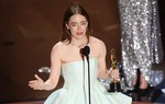 Oscar 2024: Nữ diễn viên chính xuất sắc nhất gọi tên Emma Stone