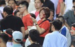 CĐV đánh nhau đổ máu trên sân Mỹ Đình trong ngày đội tuyển Việt Nam thua đau Indonesia 