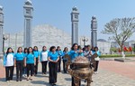 Đoàn công tác Hội LHPN Việt Nam dâng hương tưởng nhớ Bác Hồ và các Anh hùng, Liệt sĩ Nhà tù Sơn La