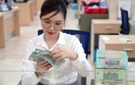 Khách hàng cần làm gì khi tiền gửi ngân hàng bỗng dưng bị mất?