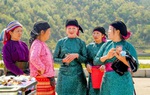 Đồng bào vùng Cao nguyên đá Đồng Văn giàu lên từ di sản