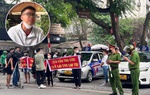 Vụ thai nhi tử vong ở Hà Nội: Người nhà căng băng rôn trước cổng Bệnh viện Thu Cúc