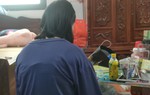 Vụ bé gái 12 tuổi sinh con: Tổ trưởng khu dân cư và người dân xung quanh nói gì?