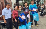 Vụ cháy ven kênh Tàu Hủ: Thành phố hỗ trợ bước đầu cho các hộ dân gần 200 triệu đồng
