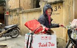 Bà lão "ngày đi ăn xin, tối về biệt thự" đi nhặt rác rồi không thấy về