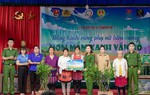 Phụ nữ cảnh sát điều tra hỗ trợ sinh kế cho phụ nữ khó khăn ở biên giới Sơn La 