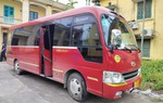 Vụ bé trai 5 tuổi bị bỏ quên trên xe đưa đón: Xem xét khởi tố bị can