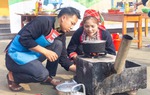 Phụ nữ, trẻ em dân tộc thiểu số vươn lên từ những hỗ trợ thiết thực 