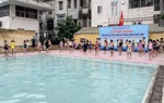 Để con không nghỉ Hè trong 4 bức tường 
