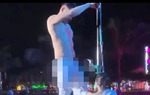 Xử phạt 50 triệu đồng quán bar bãi biển ở Hạ Long vì biểu diễn khiêu dâm