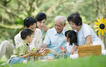 Tăng gắn hết trong gia đình đa thế hệ 