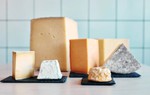 Nước tiểu bỗng nhiên đục hơn: Kiểm tra ngay điều này!