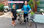 "Hạnh phúc với tôi đơn giản là được cho đi"