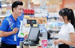 Hàng ngàn mặt hàng giảm giá hơn 50% trước thềm năm học mới 