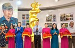Triển lãm và ra mắt sách ảnh "70 năm Chiến thắng Điện Biên Phủ - vang mãi bản hùng ca" tại Hà Nội