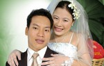 Cái nắm tay của vợ giúp lực sĩ Lê Văn Công làm nên điều kỳ diệu trong thể thao