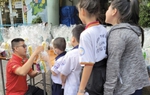 Người xây trạm tái sinh cho rác