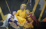 Vở cải lương "Mặt trời đêm thế kỷ" ủng hộ đồng bào bị ảnh hưởng bởi bão số 3