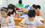 Dự thảo Thông tư bỏ quy định cấm dạy thêm: Còn đó nỗi lo học nhồi nhét