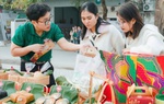 Xu hướng sắm Tết tiết kiệm khiến các doanh nghiệp điều chỉnh chiến lược bán hàng
