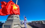Sa Pa, Hoà Bình, Quảng Ninh là những lựa chọn hàng đầu ở miền Bắc Tết Ất Tỵ