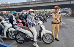 Triển khai thực hiện Nghị định 168 - Bài cuối: Để ý thức tuân thủ luật giao thông thành thói quen