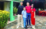 Cả nhà cùng nhau chia sẻ khoảnh khắc đón Giao thừa 