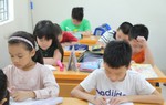 Bỏ thi tuyển lớp 6, phụ huynh lo ngại học bạ sẽ được "phù phép"