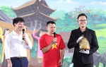 Lễ hội Văn hóa Thế giới tại Hà Nội: Đấu giá, quyên góp 2,5 tỷ đồng ủng hộ đồng bào vùng lũ
